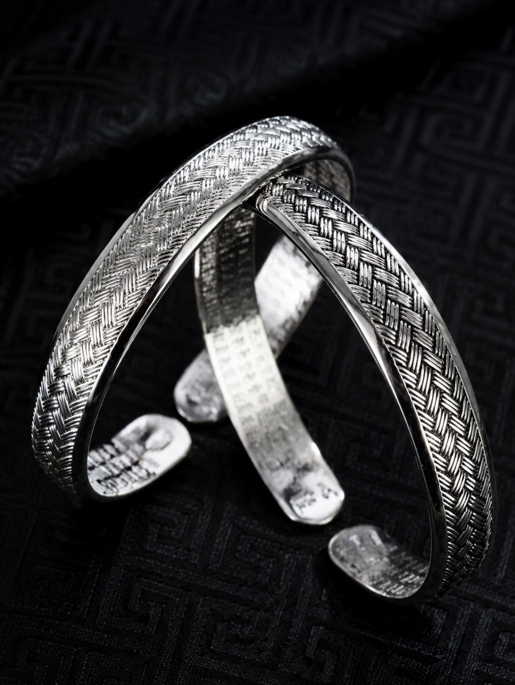Stainless Steel Tread Cuff Bracelet